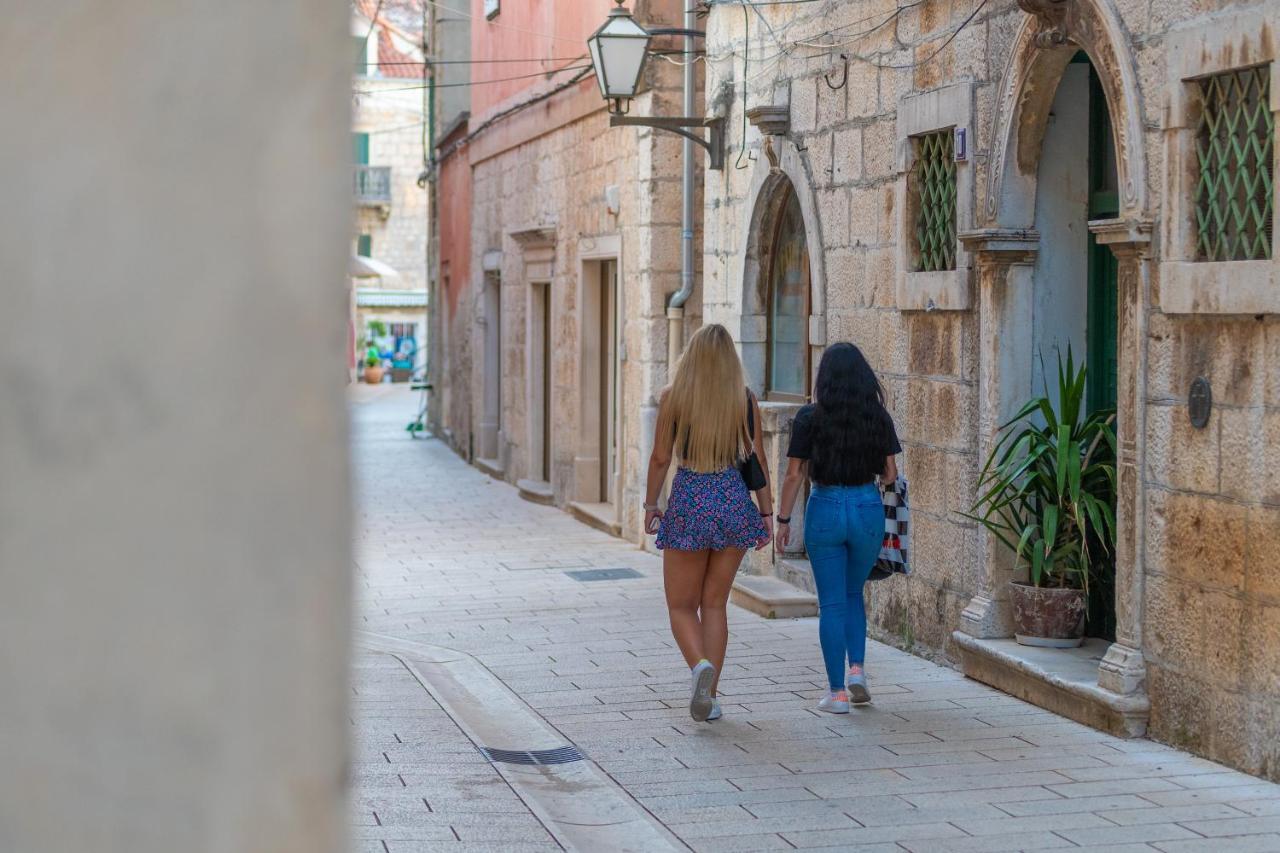 Ivka Makarska - Modern And Luxurious Oldtown Apartament Εξωτερικό φωτογραφία