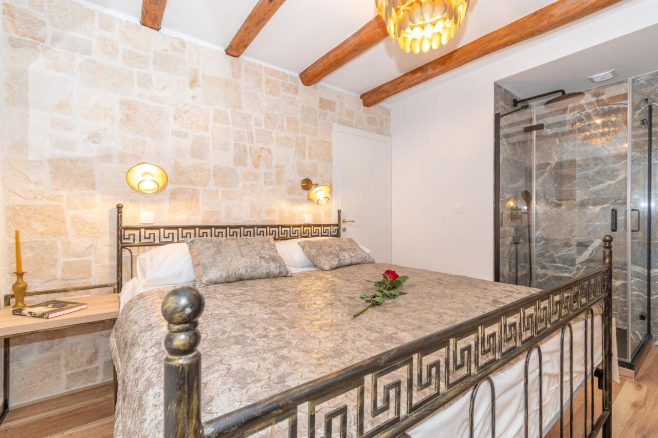 Ivka Makarska - Modern And Luxurious Oldtown Apartament Εξωτερικό φωτογραφία